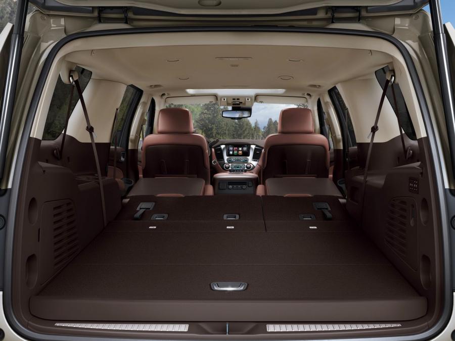 Chevrolet Suburban 2015 года  (фото 15 из 15)